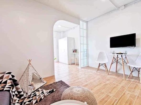 bedroom and living room of Lanna Nakorn Condominium Building C ลานนานคร คอนโด เชียงใหม่