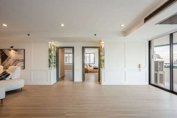 living room and room interior of Las Colinas