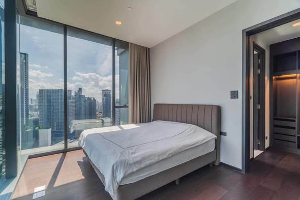 bedroom of LAVIQ Sukhumvit 57