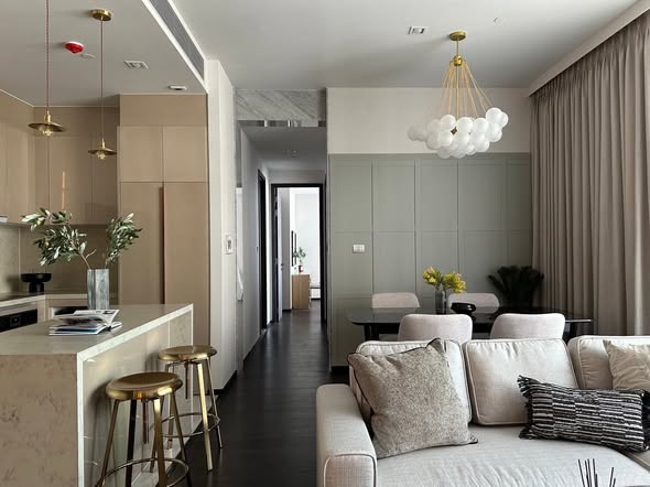 living room of LAVIQ Sukhumvit 57