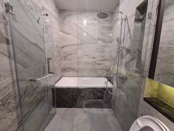 room interior of LAVIQ Sukhumvit 57