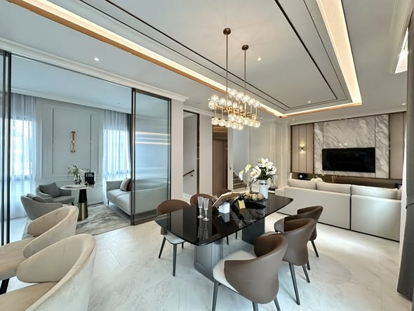 bedroom and living room of Lavista Prestige Village Ekkamai 10
