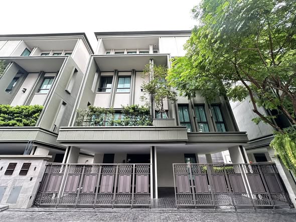 Lavista Prestige Village Ekkamai 10