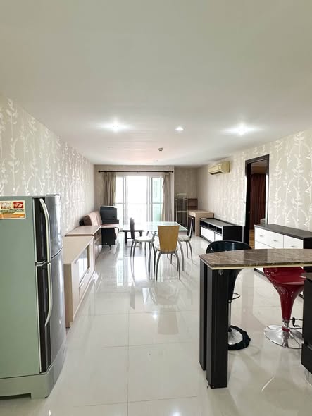 Le Celeste Condominium เลอเซเเลส คอนโดมิเนียม