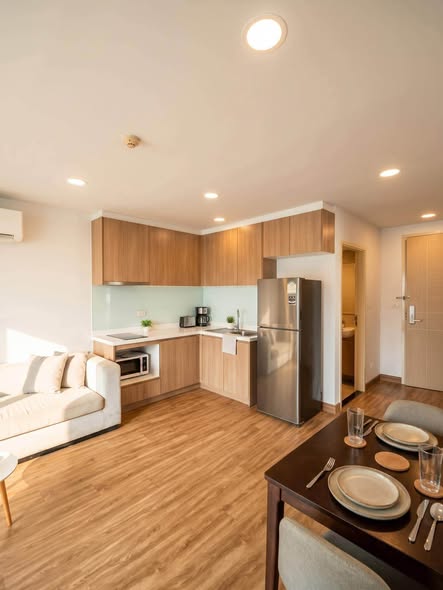 Le Crique Condo