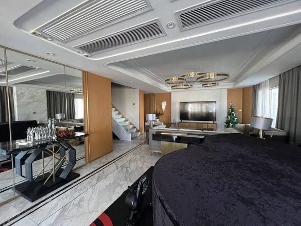 bedroom of Le Raffine