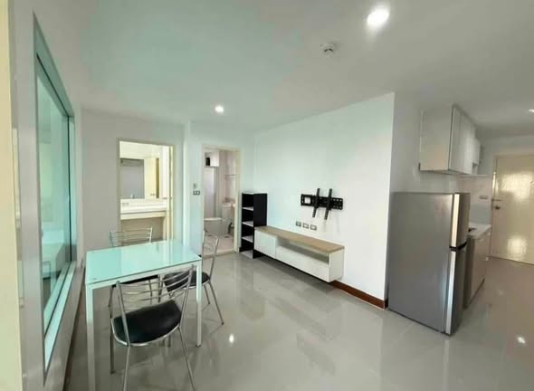 Le Rich Condominium