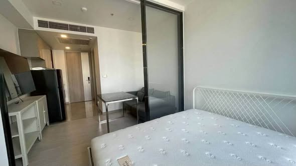 bedroom of Life Asoke – Rama 9
