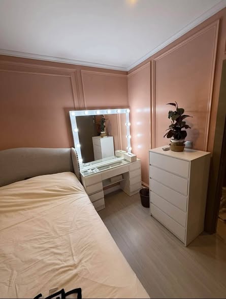 bedroom of Life Asoke – Rama 9