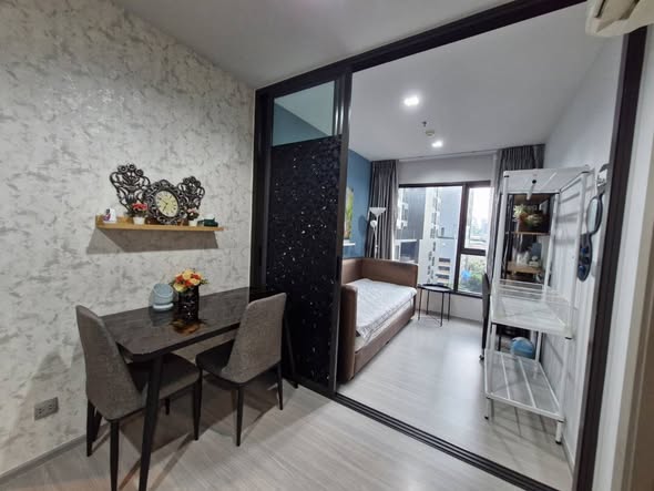 bedroom of Life Asoke – Rama 9