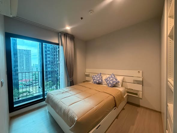 bedroom of Life Asoke – Rama 9