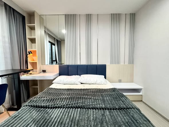 bedroom of Life Asoke – Rama 9