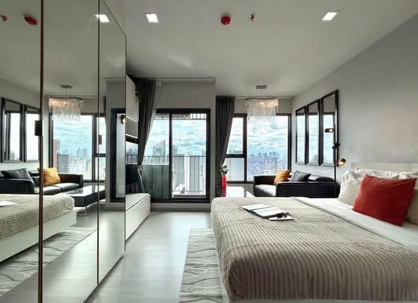 bedroom and living room and room interior of Life Asoke – Rama 9