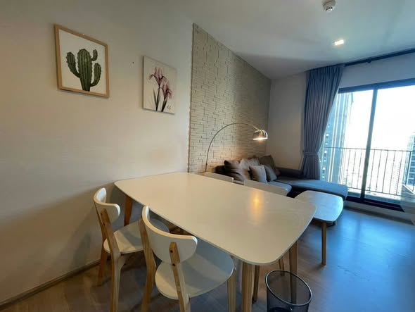 bedroom and room interior of Life Asoke – Rama 9