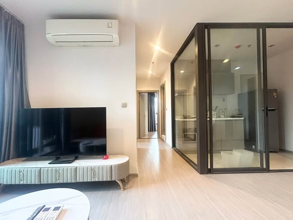 bedroom and room interior of Life Asoke – Rama 9