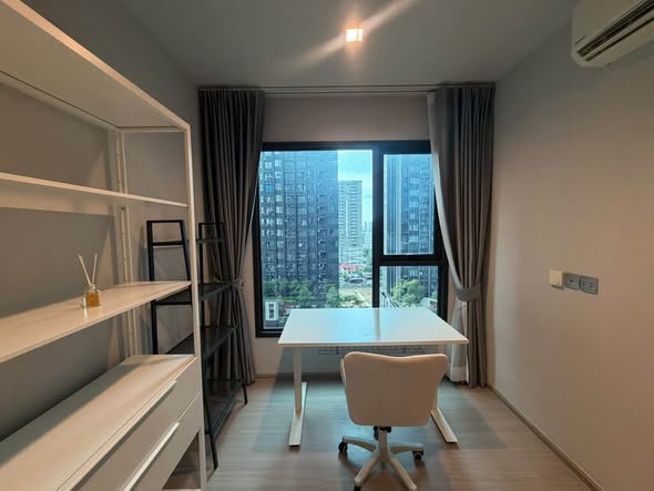 bedroom and room interior of Life Asoke – Rama 9