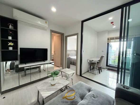 living room and bedroom and room interior of Life Asoke – Rama 9