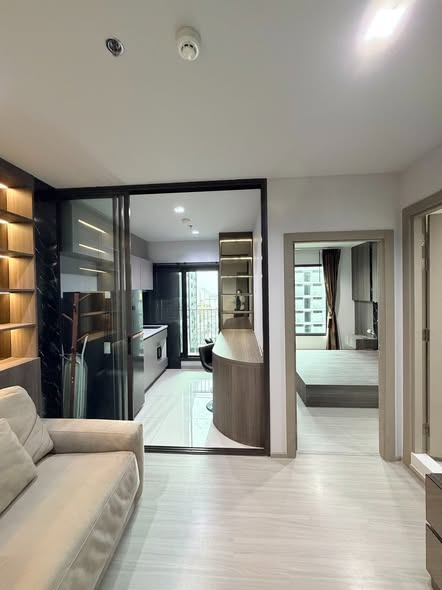 room interior of Life Asoke – Rama 9