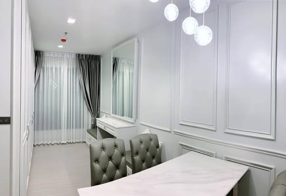 room interior of Life Asoke – Rama 9