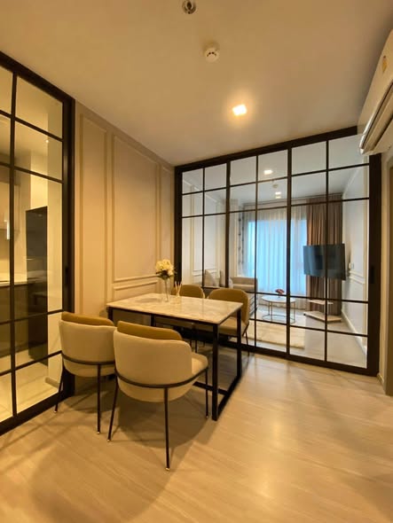room interior of Life Asoke – Rama 9