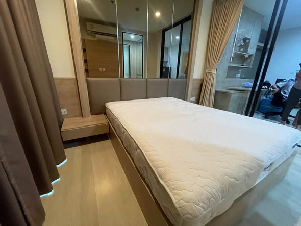 bedroom of Life Asoke