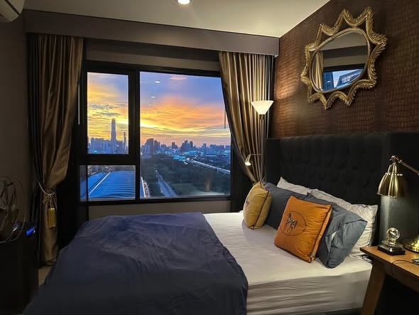 bedroom of Life Asoke