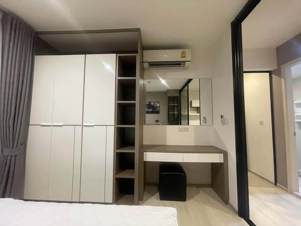 bedroom and room interior of Life Asoke