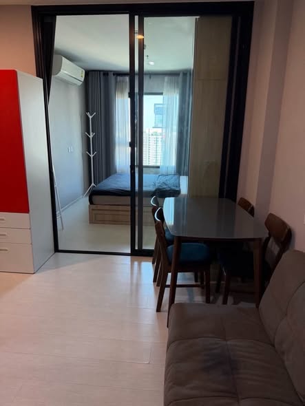 bedroom and room interior of Life Asoke