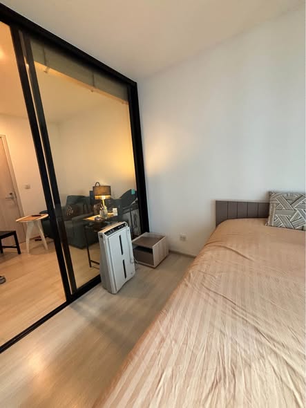 bedroom and room interior of Life Asoke