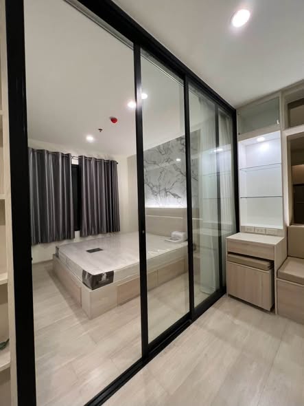 bedroom and room interior of Life Asoke