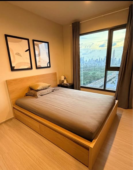 bedroom of Life Asoke Hype