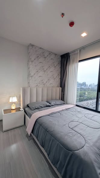 bedroom of Life Asoke Hype