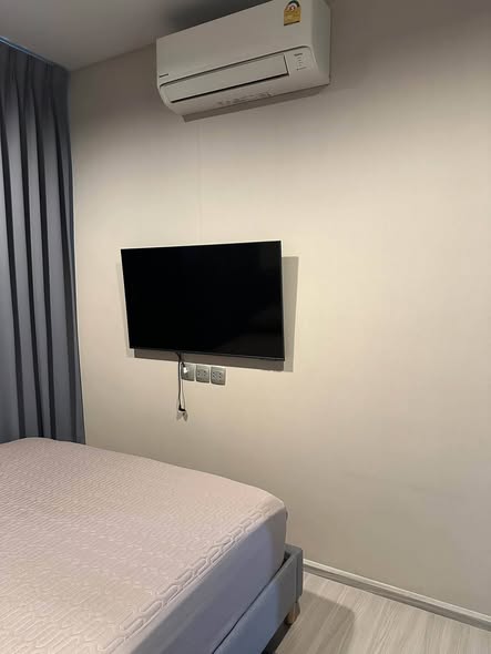 bedroom of Life Asoke Hype