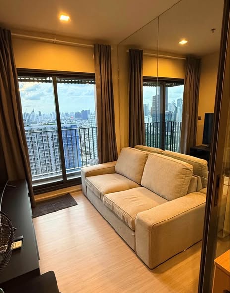 living room of Life Asoke Hype