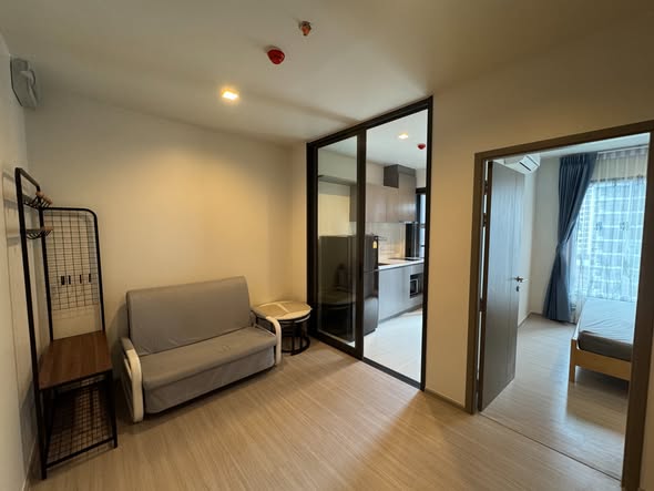 room interior of Life Asoke Hype