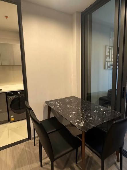 room interior of Life Asoke Hype