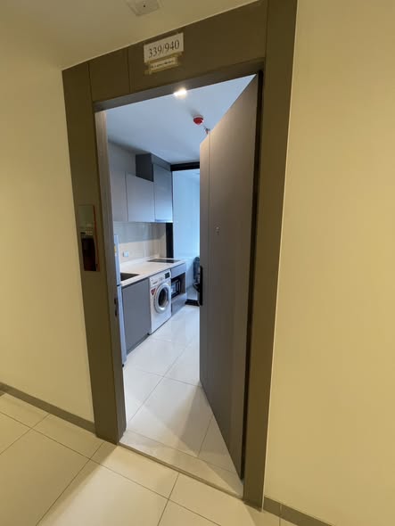 room interior of Life Asoke Hype