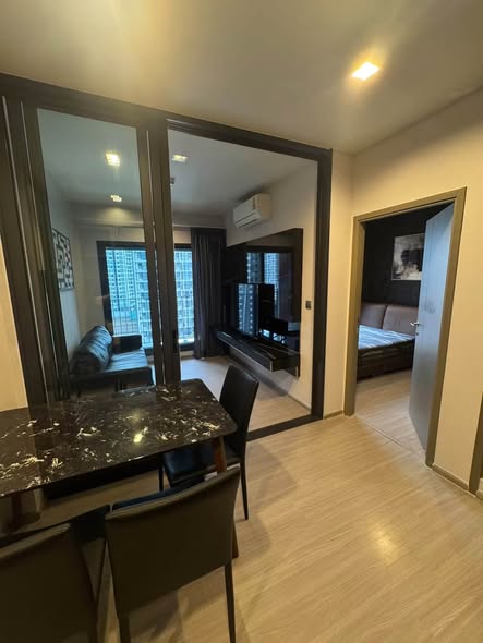 room interior of Life Asoke Hype