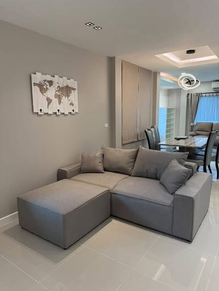 living room of Life Bangkok Boulevard Wongwaen-Onnut 2