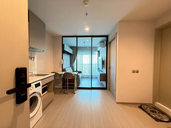 bedroom and room interior of Life Ladprao