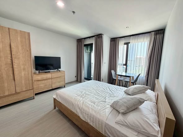 bedroom and room interior of Life Ladprao