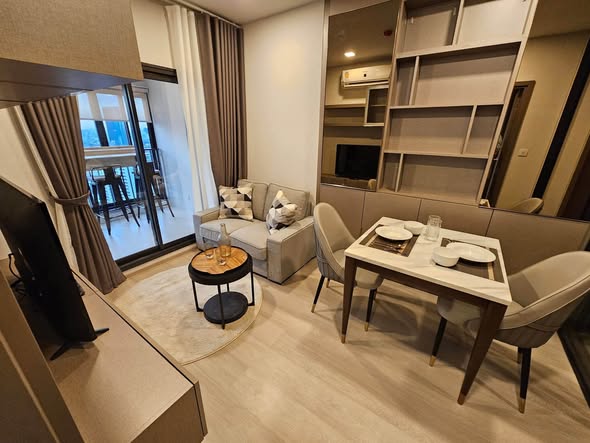 bedroom of Life พหลฯ-ลาดพร้าว | Life Phahon-Ladprao | First Class Living in The Heart of Ladprao