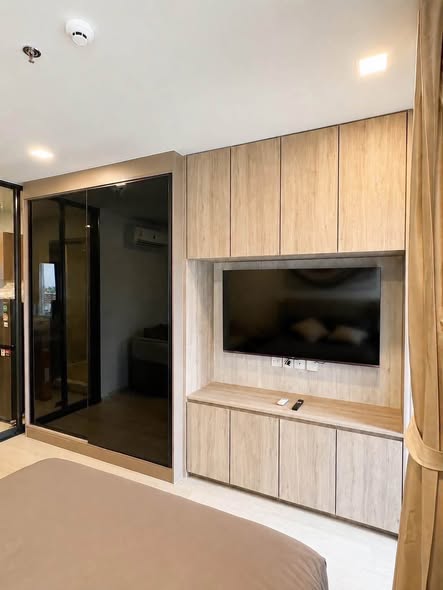 bedroom and room interior of Life พหลฯ-ลาดพร้าว | Life Phahon-Ladprao | First Class Living in The Heart of Ladprao