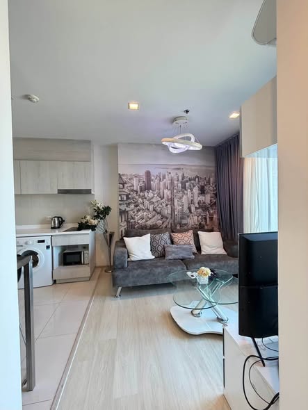 bedroom of Life One Wireless