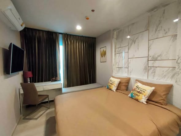 bedroom of Life One Wireless