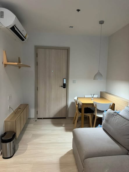 bedroom and room interior of Life One Wireless