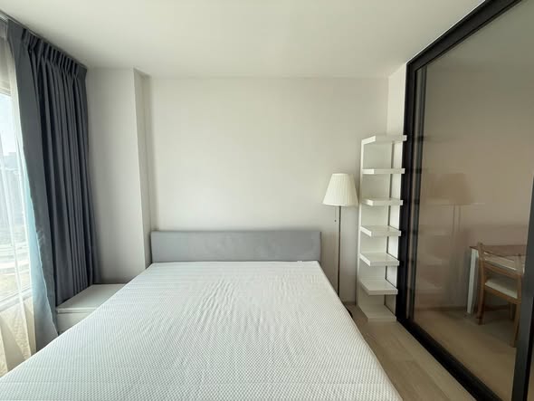 bedroom and room interior of Life One Wireless