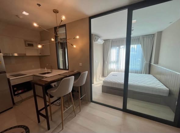 bedroom and room interior of Life One Wireless