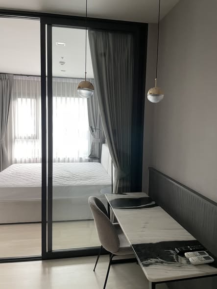 bedroom and room interior of Life One Wireless