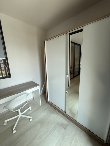 room interior of Life One Wireless